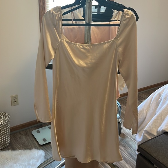 Princess Polly STAR POWER MINI DRESS CHAMPAGNE - Picture 5 of 6